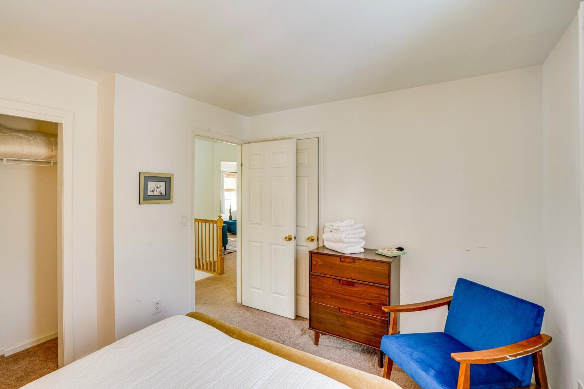Private Guest House In Dtwn Lenox, Walk To Dining! Exterior foto